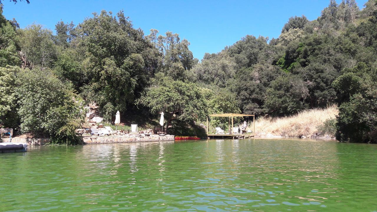 Cabana De Adobe En Lago Rapel Kültér fotó